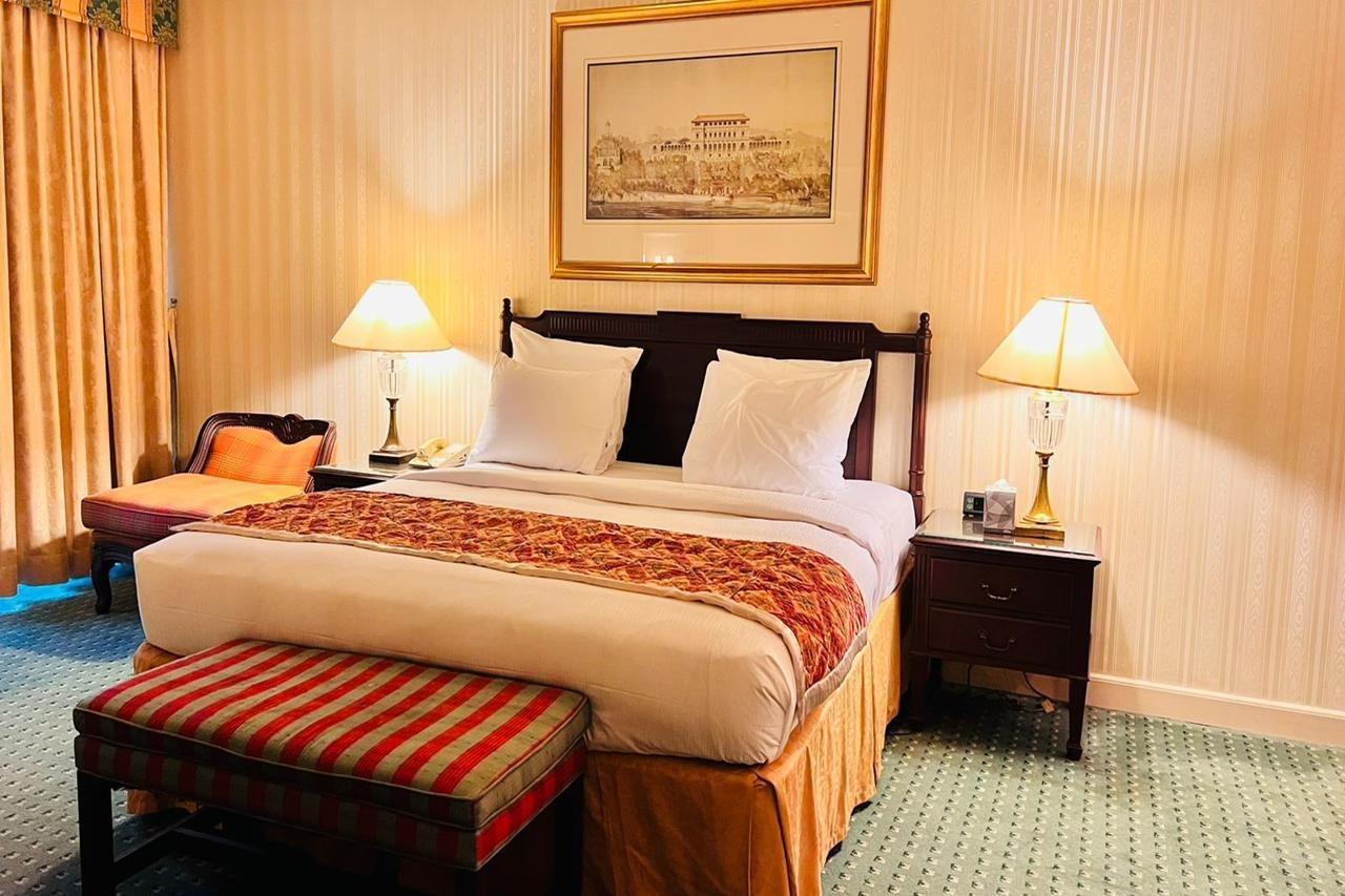 The Bristol By Royal Orchid Management Готель 4*