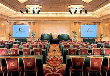 The Bristol By Royal Orchid Management Готель Дубай