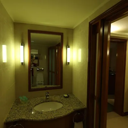 The Bristol Hotel By Royal Orchid Hotel Management Dubai Exterior photo